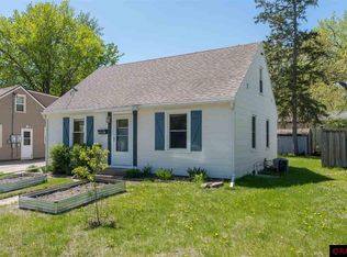 939 Center St, North Mankato, MN 56003