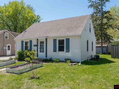 939 Center St, North Mankato, MN, 56003