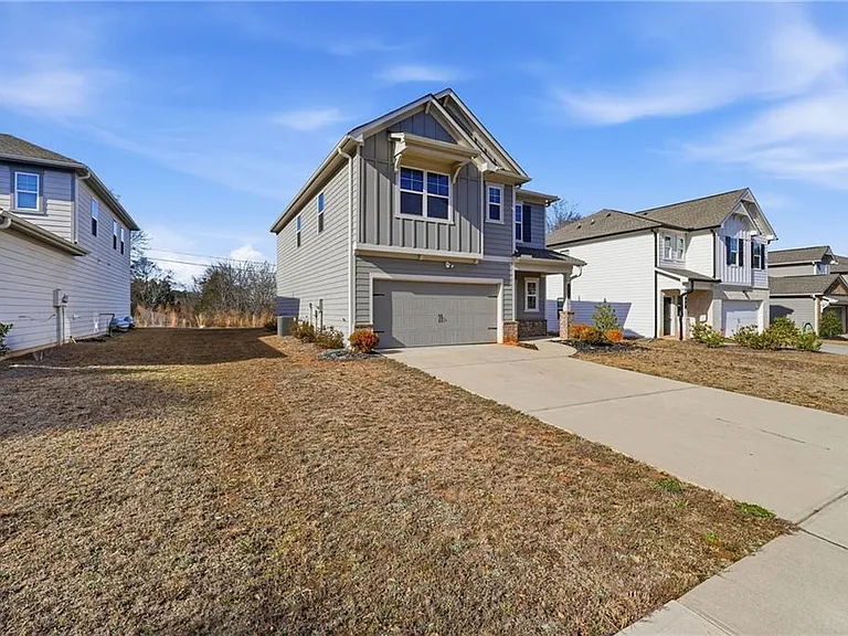21 Golden Eagle Pkwy — Photo 2