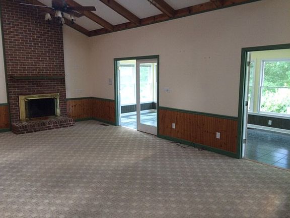 4th image of 115 Baywood Cir