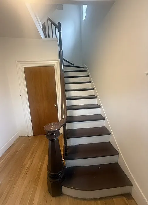 1 bed, 1.0 bath, 1000 sqft, $3,500 — Photo 2