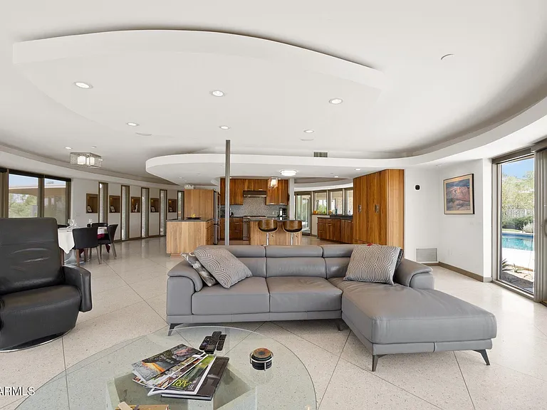 6111 N Palo Cristi Rd — Photo 13