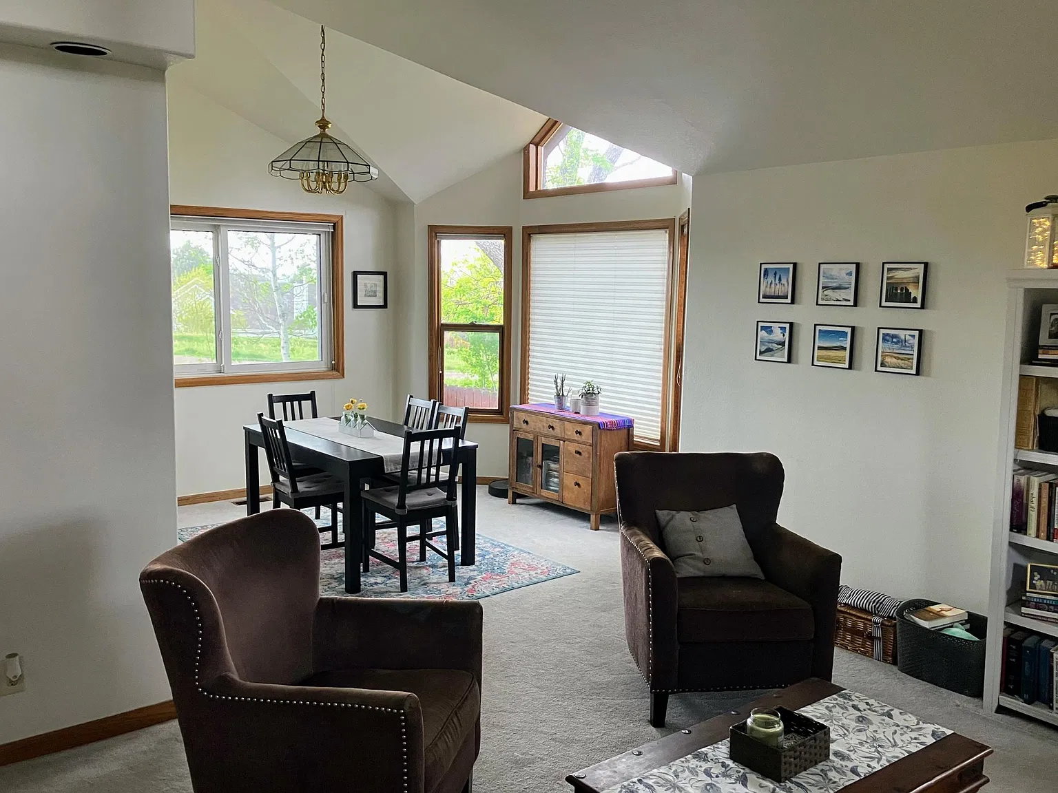3 bed, 3.5 bath, 3106 sqft, $3,395 — Photo 3