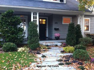 35 Victoria Cir, Newton, MA 02459