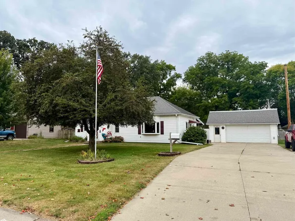 714 S Elm St, Jefferson, IA 50129