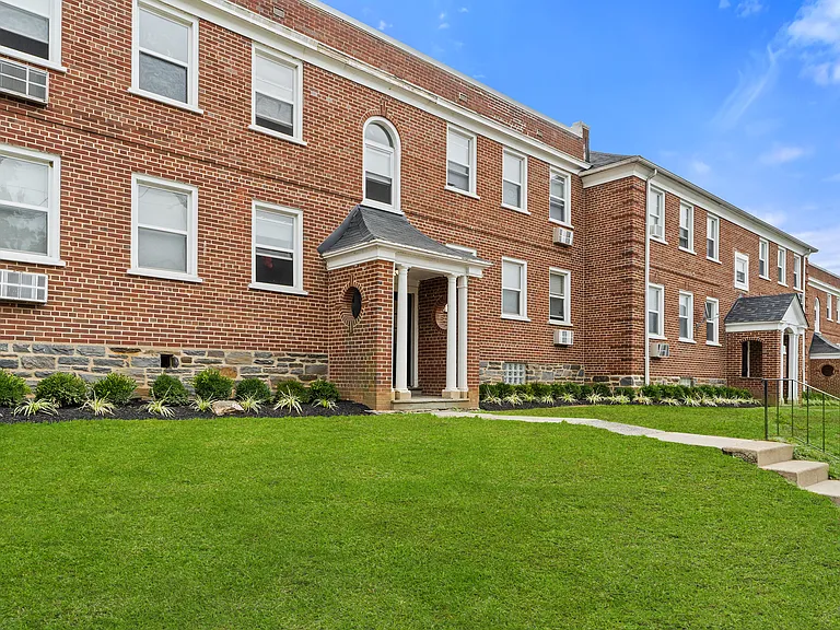 Revere Crossing Apartments — Photo 18