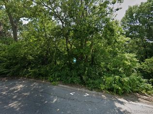 1350 Aspen Ln, Catoosa, OK 74015
