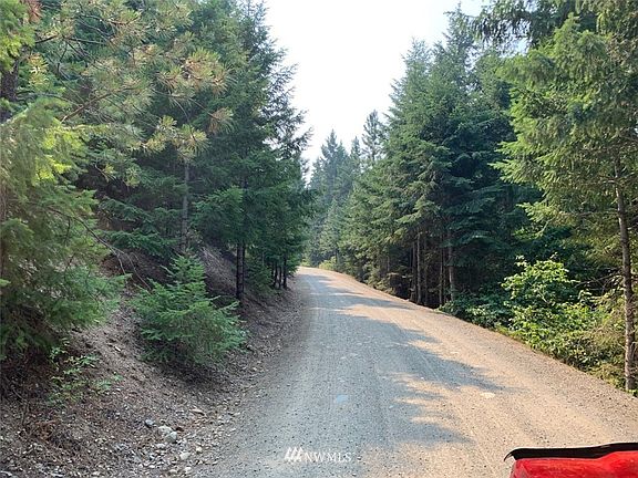 4th image of 1708 Westside Rd