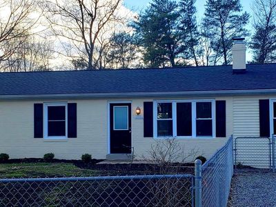 10406 Hillside Ln, Fredericksburg, VA, 22408