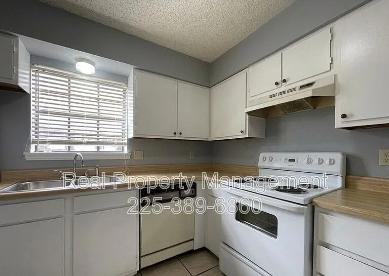 1724 Brightside Dr #A — Photo 3