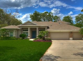 127 Falling Water Dr, Brandon, FL 33511