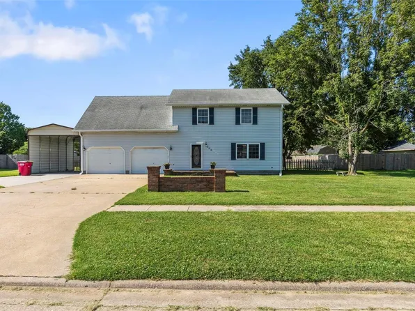 208 Foust Dr, Sikeston, MO 63801