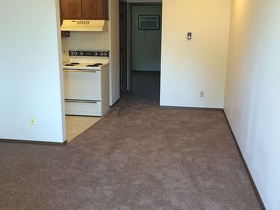 2nd image of 1757 S Arlington St APT 10