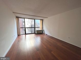 233 S 6th St APT 303A, Philadelphia, PA 19106