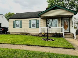 12797 Helen St, Southgate, MI 48195