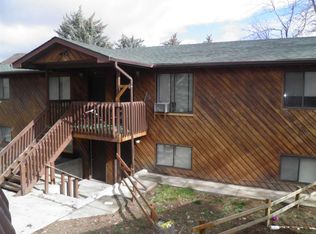 323 N 7th St, Thermopolis, WY 82443
