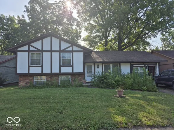 3815 Parliament Ln, Indianapolis, IN 46235