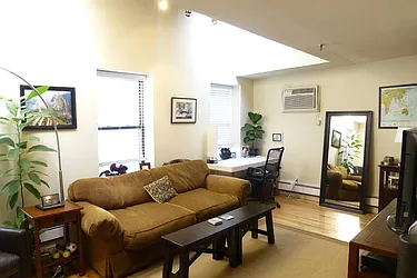 Rented by Brooklyn Bridge