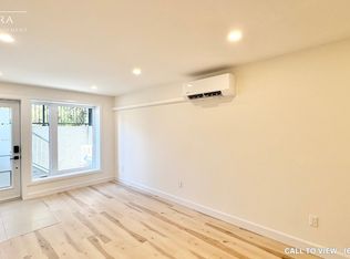 694 B Crystal St #694A, Ottawa, ON K1K 2G2