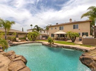 811 Jonliere Cir, Corona, CA 92882