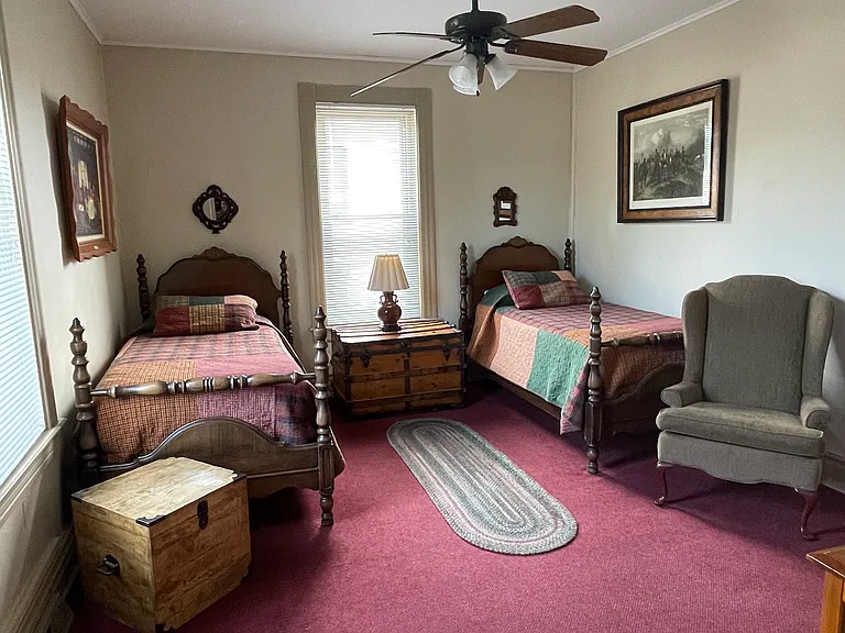 110 Cedar St #B — Photo 14
