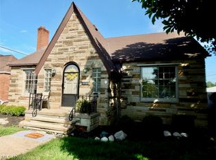 6361 S Canterbury Rd, Parma, OH 44129