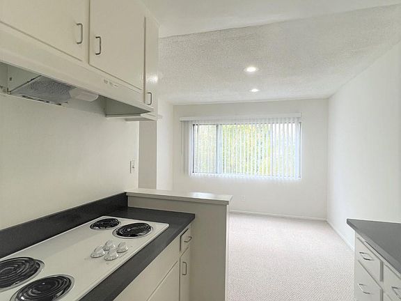 4th image of 801 S Lucerne Blvd APT 306