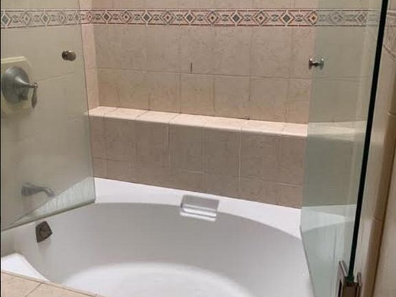 5th image of 1850 Midvale Ave APT 11
