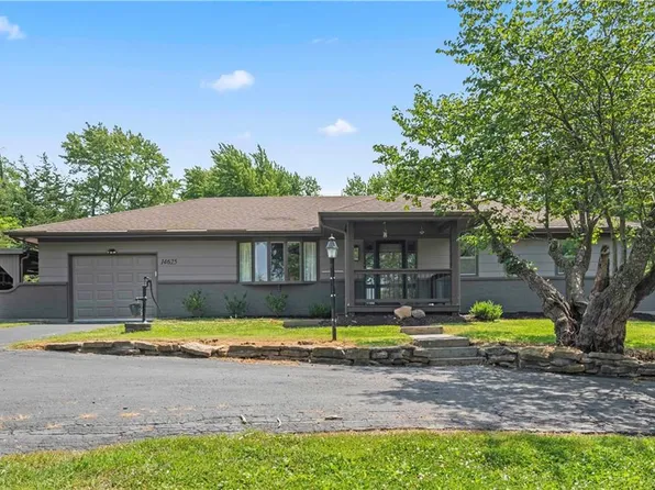14625 Gardner Rd, Gardner, KS 66030