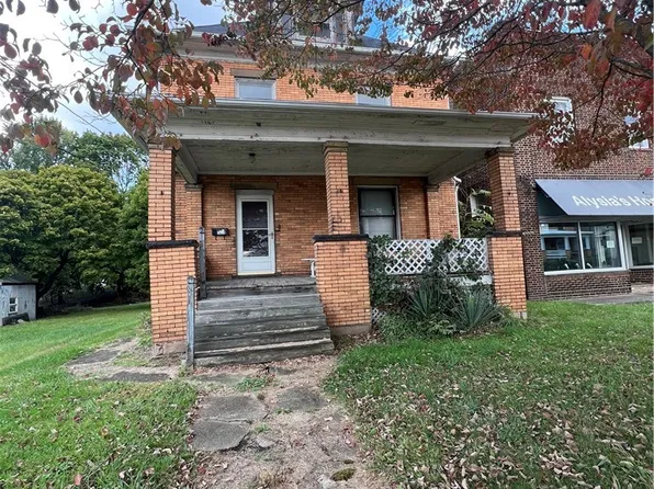 1031 E Washington St, New Castle, PA 16101