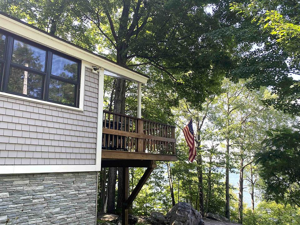 1st image of 2935 Lake Dunmore Road