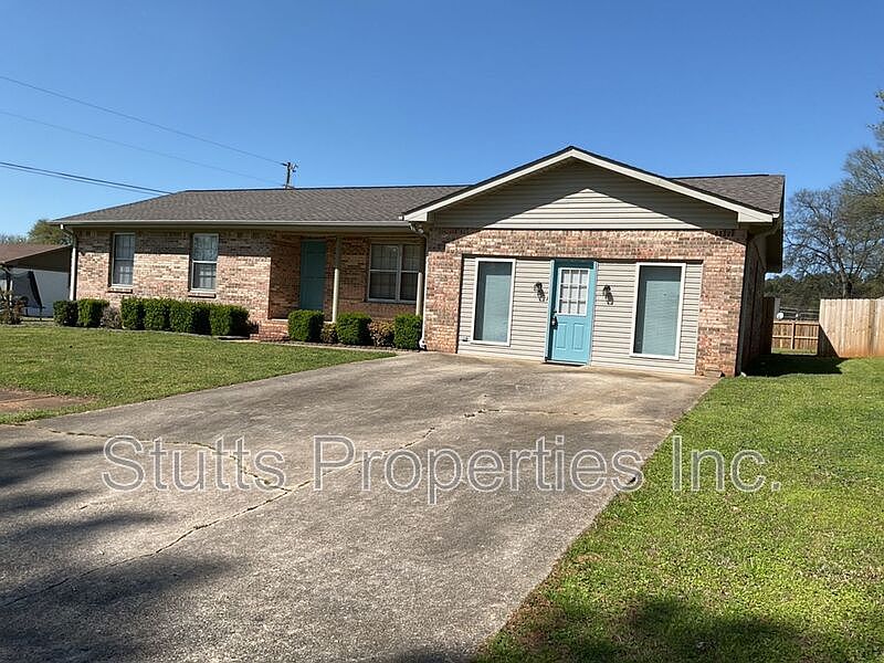 801 Louise Ave, Muscle Shoals, AL 35661 Zillow