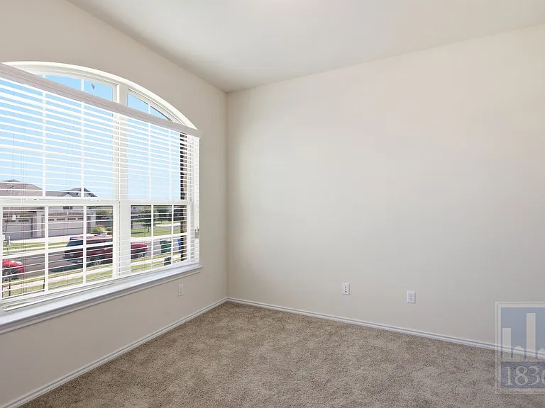 729 Manzano Ln #T3 — Photo 12