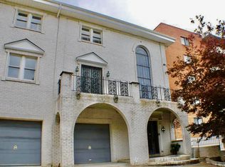 2313 Athena St, Pittsburgh, PA 15210