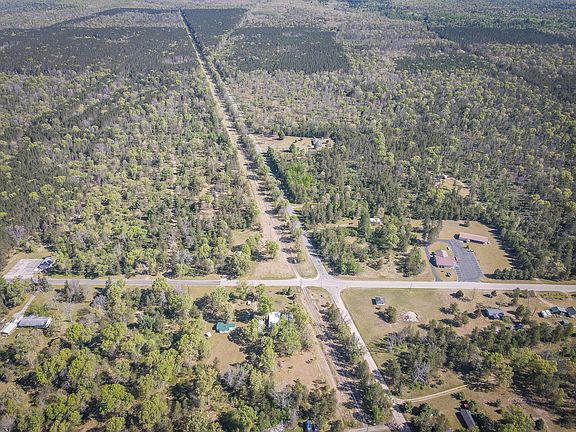 5th image of 4364 W Four Mile Rd