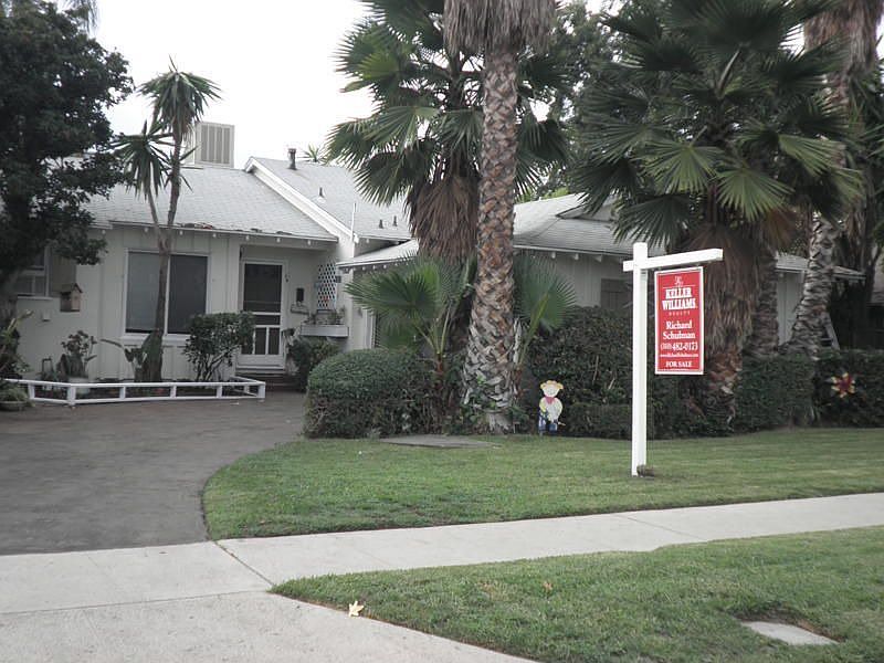 1st image of 6517 Ventura Canyon Ave