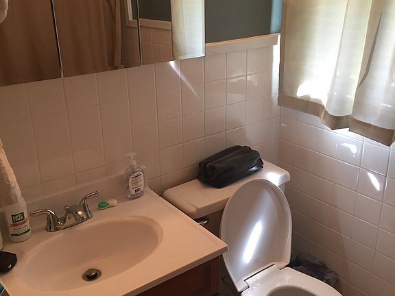 4th image of 5415 NW 62nd Ave
