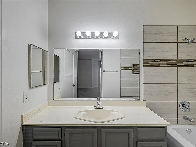 9000 Las Vegas Blvd S #1008 — Photo 27