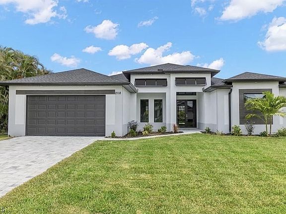 3rd image of 2118 SW 14th Pl