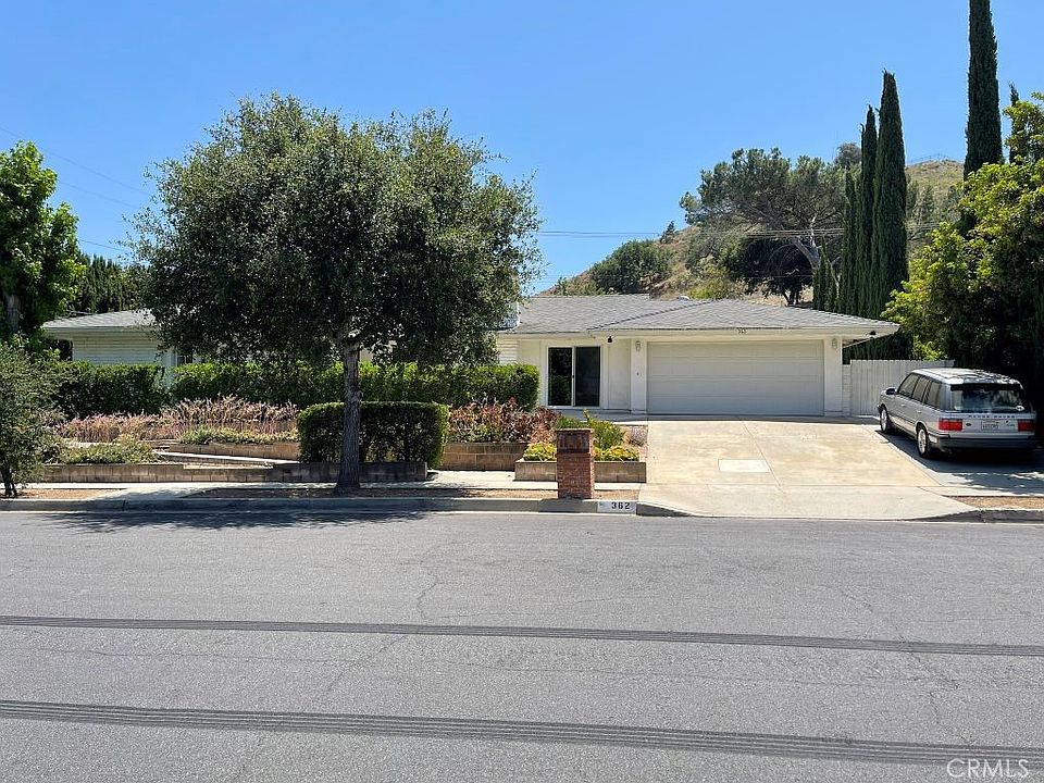 1st image of 362 Camino Manzanas