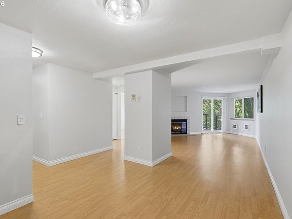 3rd image of 8720 SW Tualatin Rd APT 303