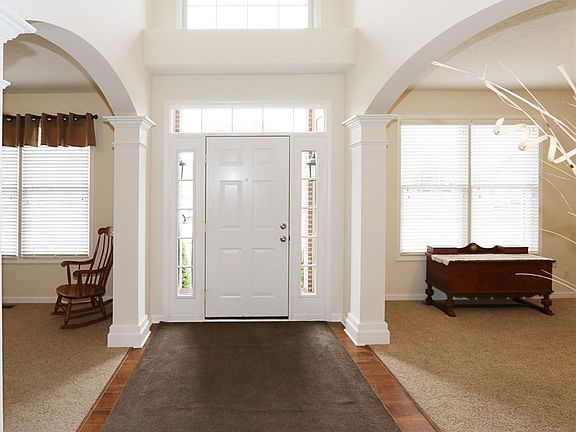 4th image of 6043 Sugar Pine Dr