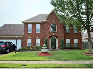 1302 Macon Hall Rd, Cordova, TN 38018