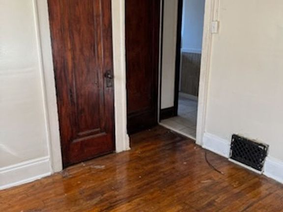 3rd image of 9616 Mount Auburn Ave