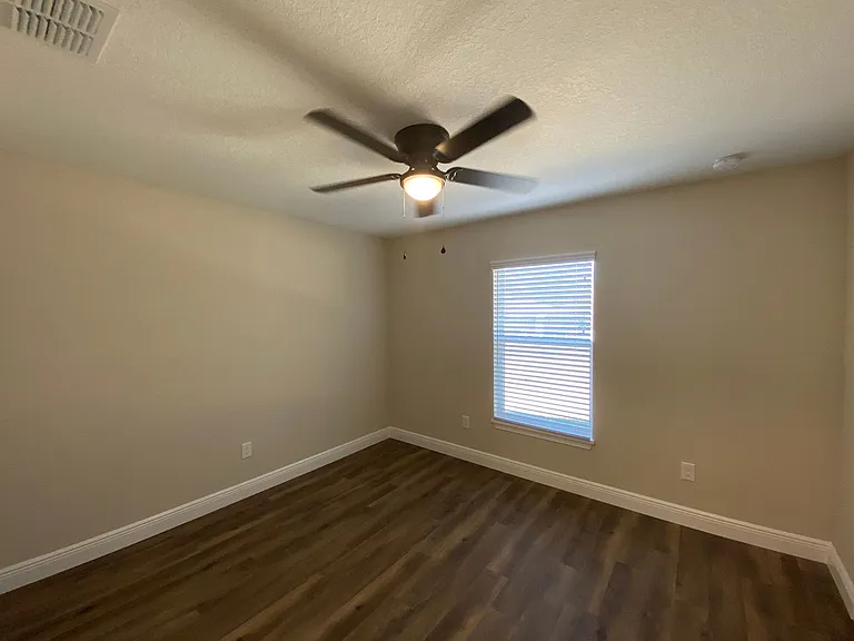 7 Bahia Pass Dr — Photo 25