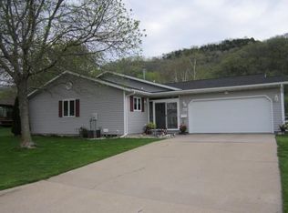 4817 33rd St S, La Crosse, WI 54601