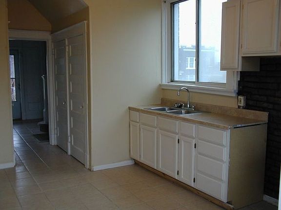 5th image of 5215 Theodosia Ave