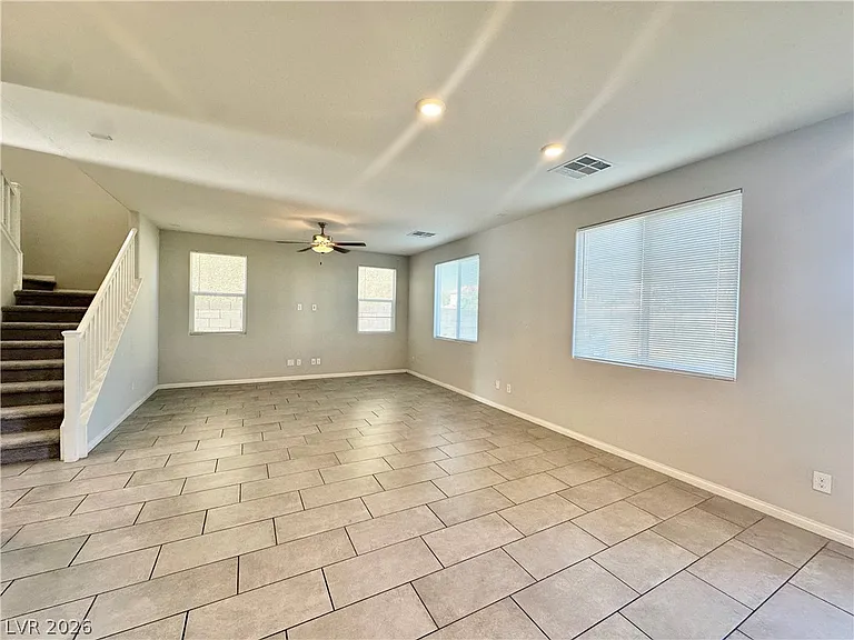 2646 Topaz Blue St — Photo 7