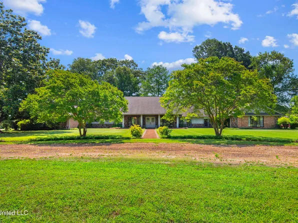 5500 Fletchers Chapel Rd, Yazoo City, MS 39194