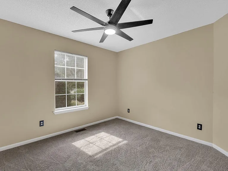 8325 Springhead Ln #4 — Photo 12